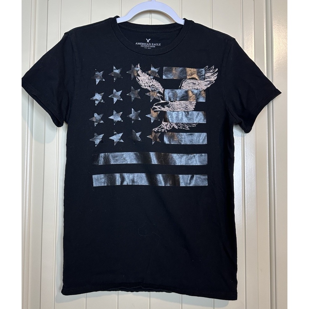 American Eagle Mens black short sleeve t-shirt American Flag Eagle sz XS GUC